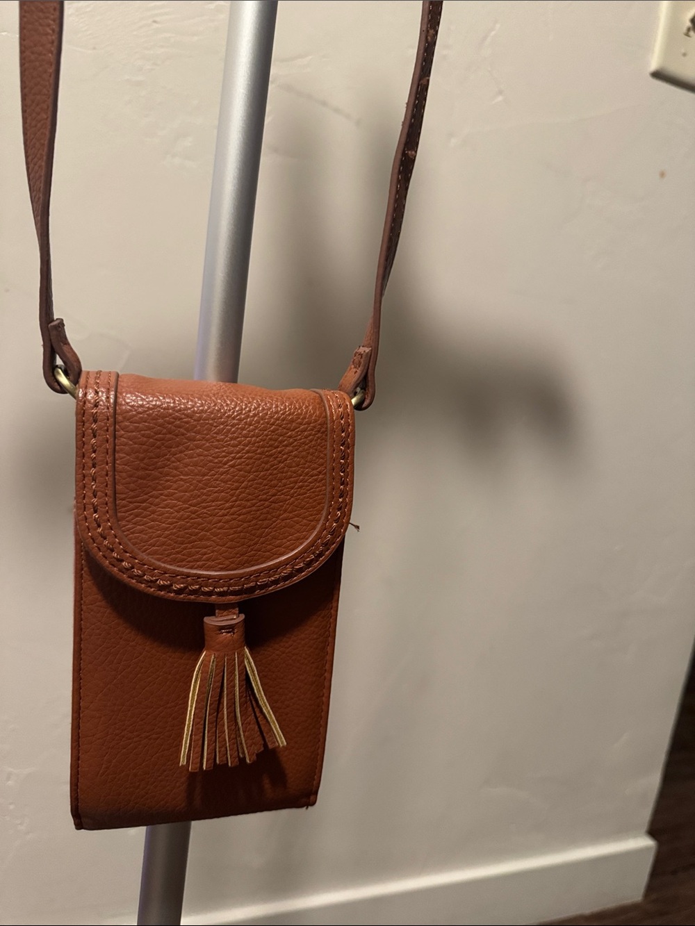 Brown Leather Crossbody Phone Bag